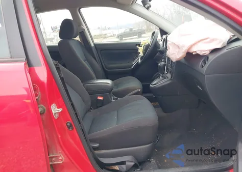 2008 Toyota Matrix Xr z USA, uszkodzony, nr VIN 2T1KR32E38C716384